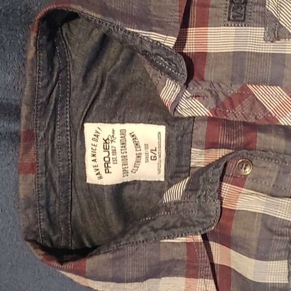 3/$50 Projek Short Sleeve Button Shirt - Picture 3 of 4